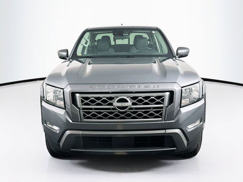 Used 2024 Nissan Frontier SV w/ Technology Package RWD image 2