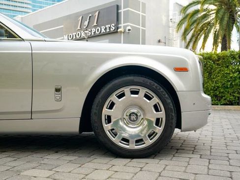 Used 2013 Rolls-Royce Phantom Sedan image 36