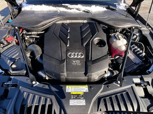 Used 2019 Audi A8 L 3.0T w/ Executive Package image 29