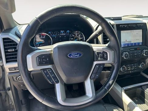 Used 2020 Ford F350 Lariat w/ Lariat Ultimate Package AWD/4WD image 11