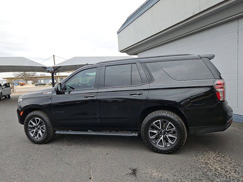 Used 2022 Chevrolet Tahoe Z71 w/ Z71 Off-Road Package image 2
