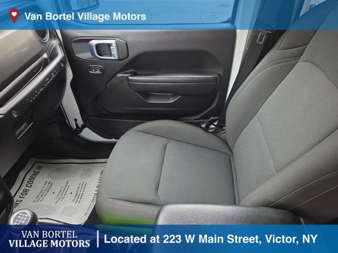 Used 2022 Jeep Wrangler Unlimited Sport image 22