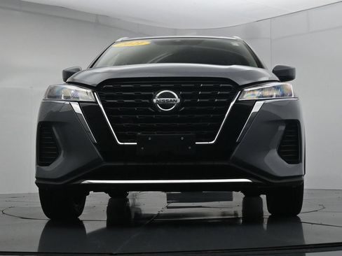 Used 2021 Nissan Kicks SV FWD image 33