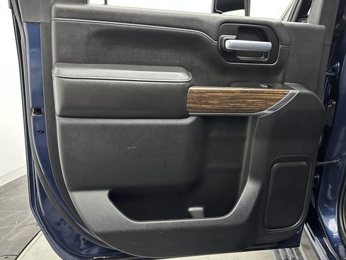 Used 2021 Chevrolet Silverado 3500 High Country image 29