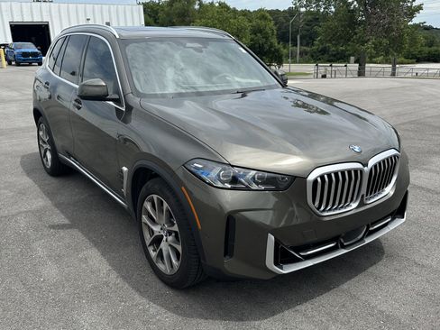 Used 2026 BMW X5 xDrive40i AWD/4WD image 2