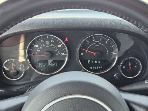 Used 2017 Jeep Wrangler Sport AWD/4WD image 21