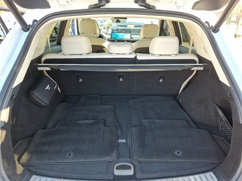 Certified 2025 Genesis GV70 3.5T Sport w/ Sport Advanced Package image 30