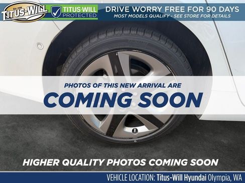 Used 2019 Toyota Prius Limited FWD image 5