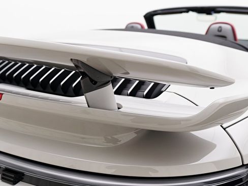 Used 2022 Porsche 911 Turbo S w/ 911 Turbo Sportdesign Package image 22