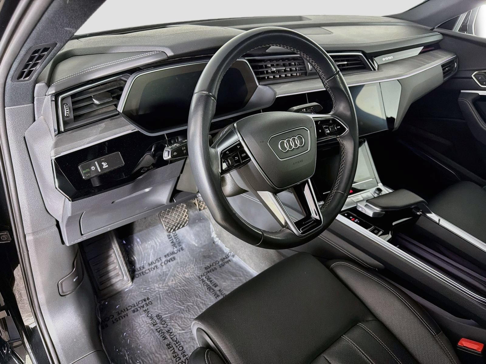 Certified 2024 Audi Q8 e-tron Prestige w/ Prestige Package AWD/4WD image 9