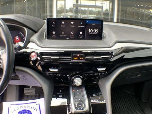 Used 2024 Acura MDX SH-AWD image 16