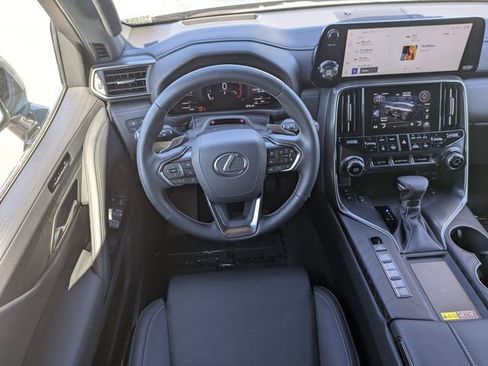Used 2025 Lexus LX 600 4WD w/ Interior Upgrade Package image 20