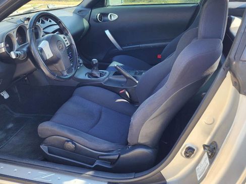 Used 2003 Nissan 350Z Enthusiast image 17