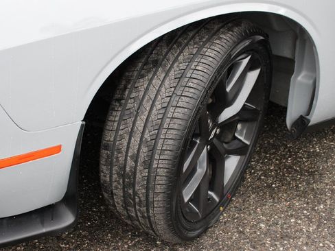 Used 2022 Dodge Challenger R/T w/ Blacktop Package image 38