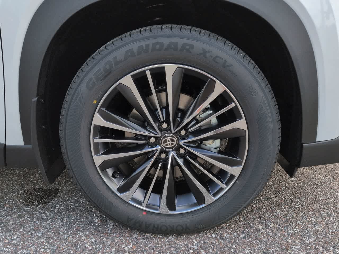 New 2026 Toyota Grand Highlander AWD Hybrid image 11