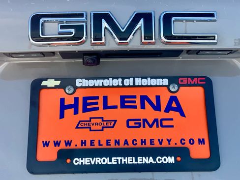 New 2026 GMC Terrain AT4 w/ LPO, Black Badging Package image 20