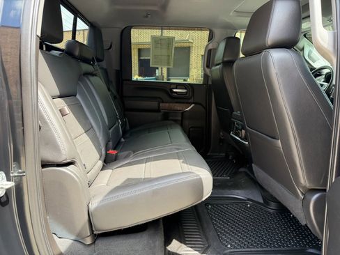Used 2021 GMC Sierra 3500 Denali w/ Denali Ultimate Package image 25