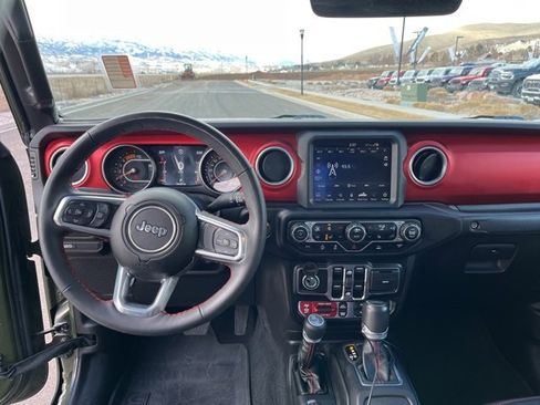 Used 2023 Jeep Gladiator Rubicon w/ Cold Weather Group image 20