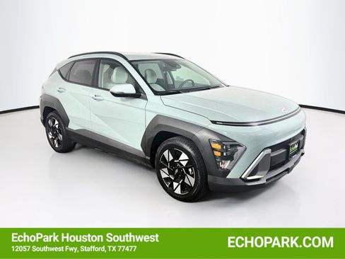 Used 2025 Hyundai Kona SEL FWD image 1
