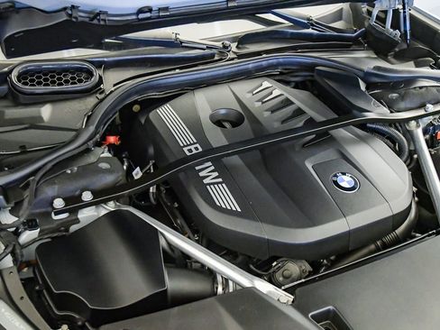 Certified 2023 BMW 740i RWD image 28