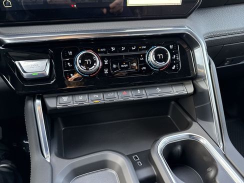 New 2026 GMC Sierra 2500 Denali w/ Technology Package image 15