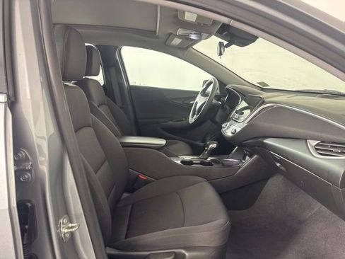 Used 2023 Chevrolet Malibu LT image 15