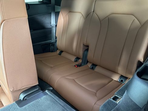 Used 2023 Audi Q7 2.0T Premium Plus w/ Premium Plus Package image 14