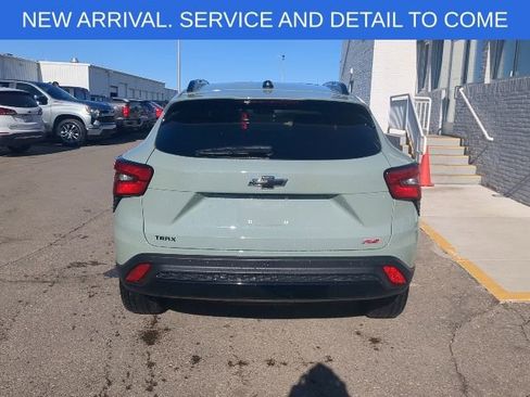 Certified 2024 Chevrolet Trax RS w/ Driver Confidence Package FWD image 5