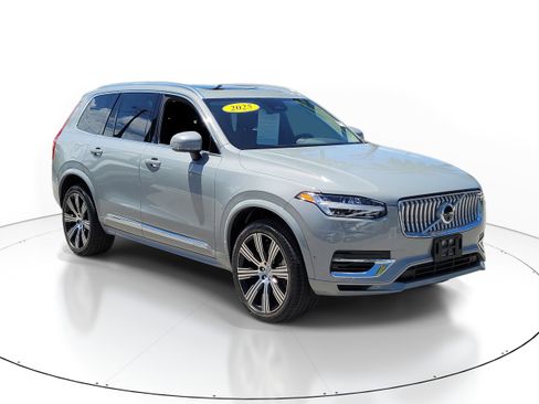 Certified 2025 Volvo XC90 T8 Plus w/ Protection Package AWD/4WD image 1