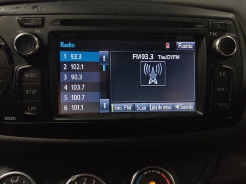 Used 2018 Toyota Yaris LE image 25