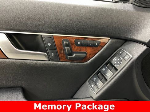 Used 2012 Mercedes-Benz C 300 4MATIC Sedan image 7