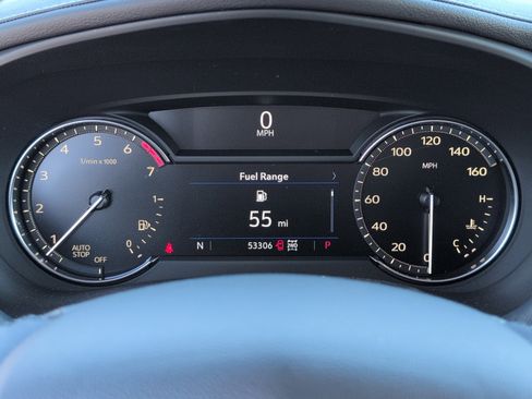 Used 2019 Cadillac XT4 Luxury w/ Cold Weather Package image 19