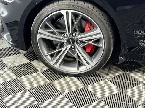 Used 2025 Genesis G70 3.3T Advanced w/ Sport Prestige Package image 13