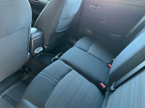 Used 2023 Nissan Leaf S image 12