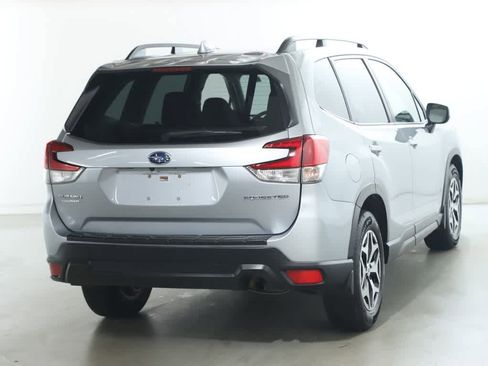 Certified 2021 Subaru Forester Premium image 49