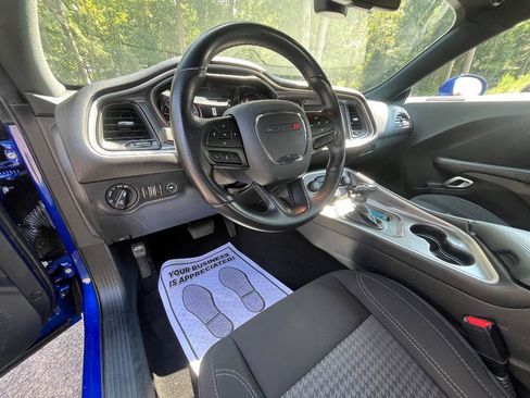 Used 2020 Dodge Challenger SXT w/ Blacktop Package RWD image 18