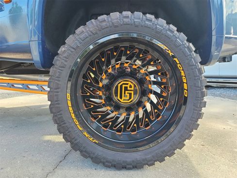 Used 2025 GMC Sierra 3500 Denali Ultimate image 20