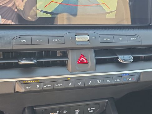 New 2025 Kia K4 LXS image 27