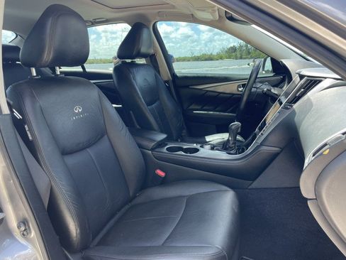 Used 2014 INFINITI Q50 Premium w/ Navigation Package RWD image 7