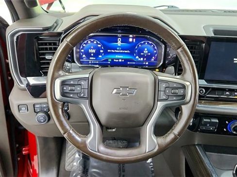 Used 2023 Chevrolet Silverado 1500 LT Trail Boss w/ Convenience Package II image 14