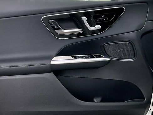 New 2026 Mercedes-Benz GLC 300 4MATIC image 15