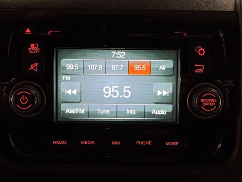 Used 2017 RAM ProMaster 1500 w/ Interior Convenience Group image 10