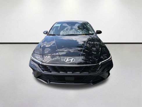 New 2026 Hyundai Elantra SEL Sport Premium FWD image 9