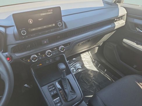 Used 2025 Honda CR-V EX image 29