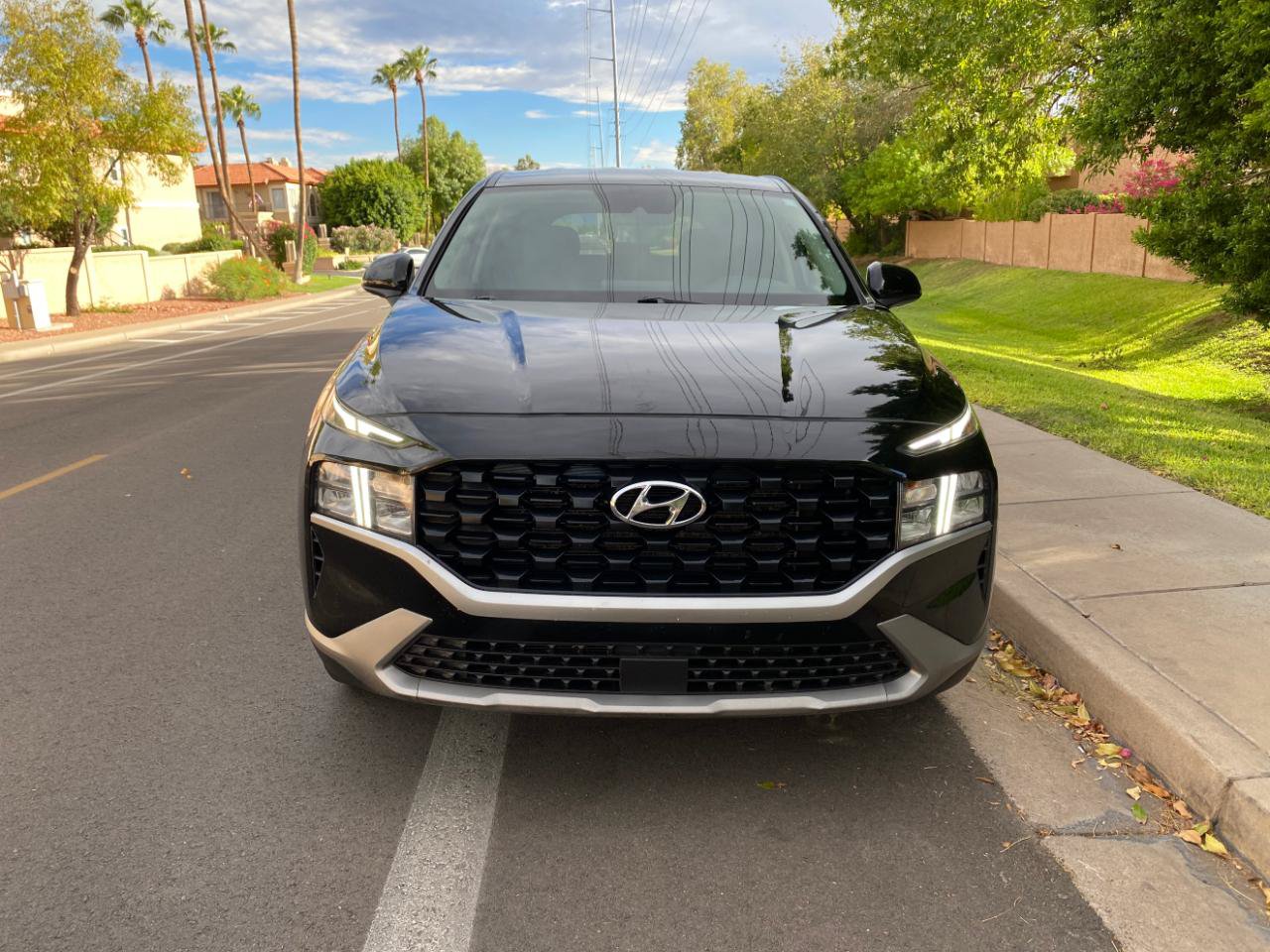 Used 2023 Hyundai Santa Fe SE w/ Cargo Package AWD/4WD image 5
