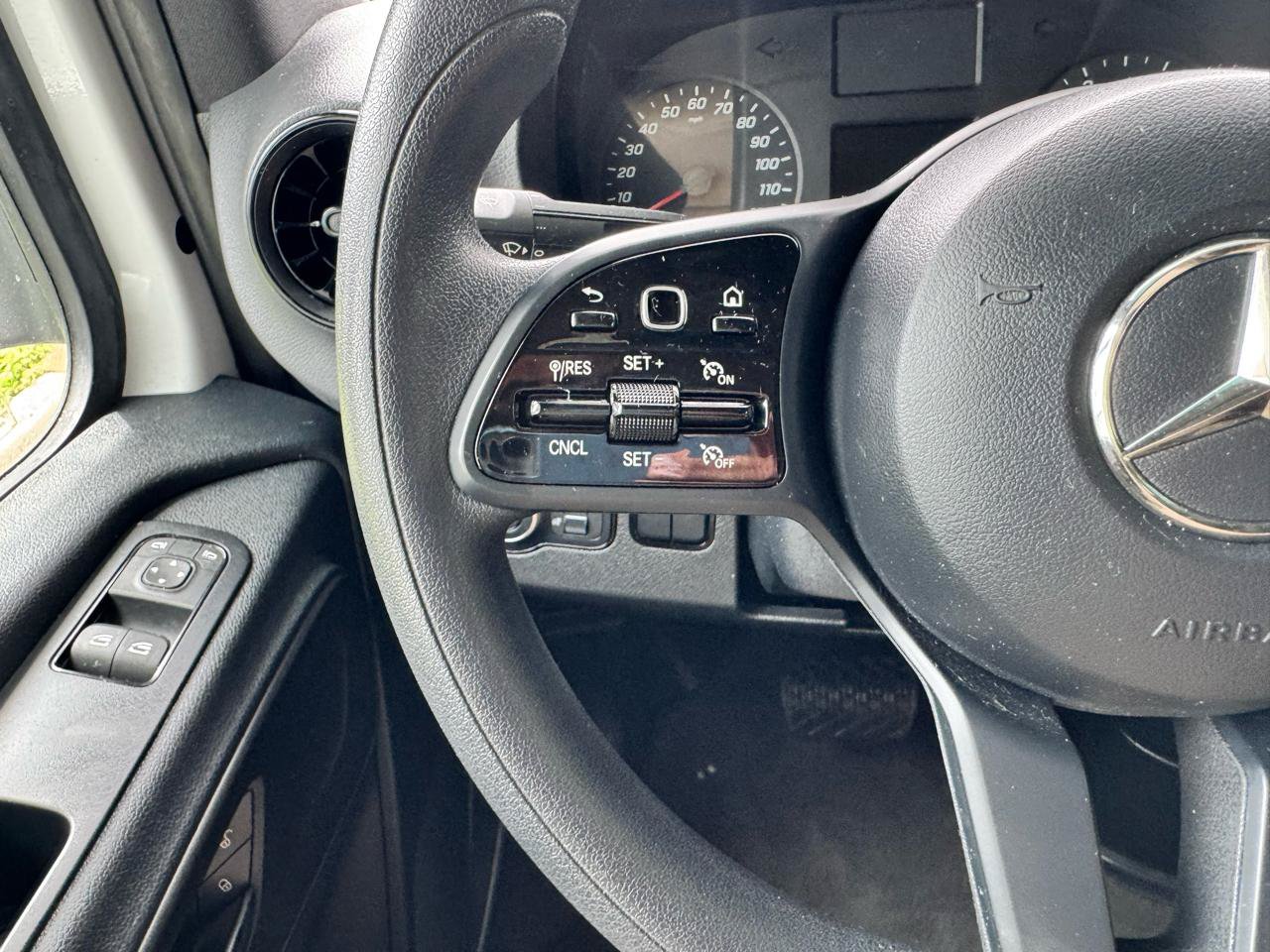 Used 2019 Mercedes-Benz Sprinter 170 image 59