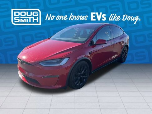 Used 2023 Tesla Model X image 3