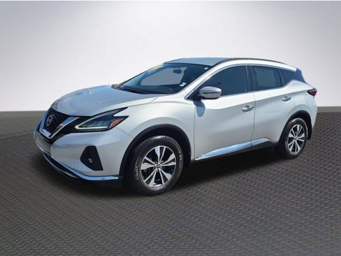 Used 2024 Nissan Murano SV image 2