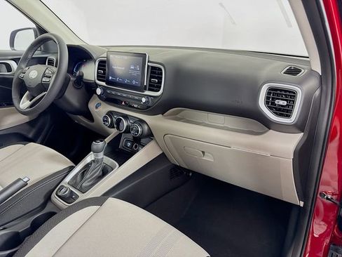 New 2026 Hyundai Venue FWD image 42