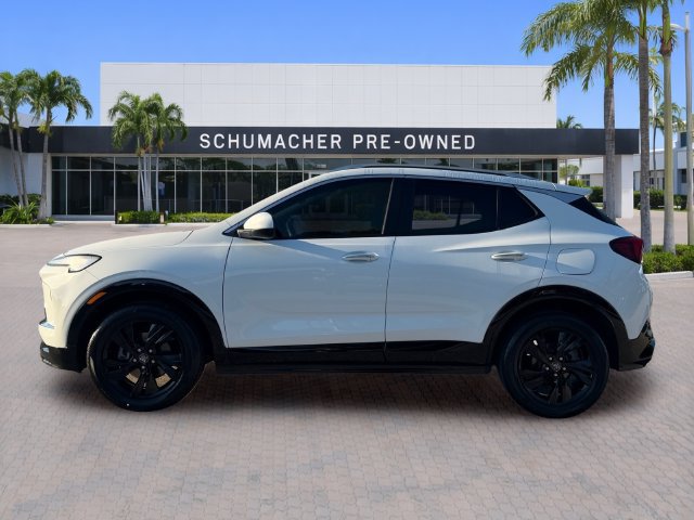 Certified 2024 Buick Encore GX Sport Touring FWD image 4